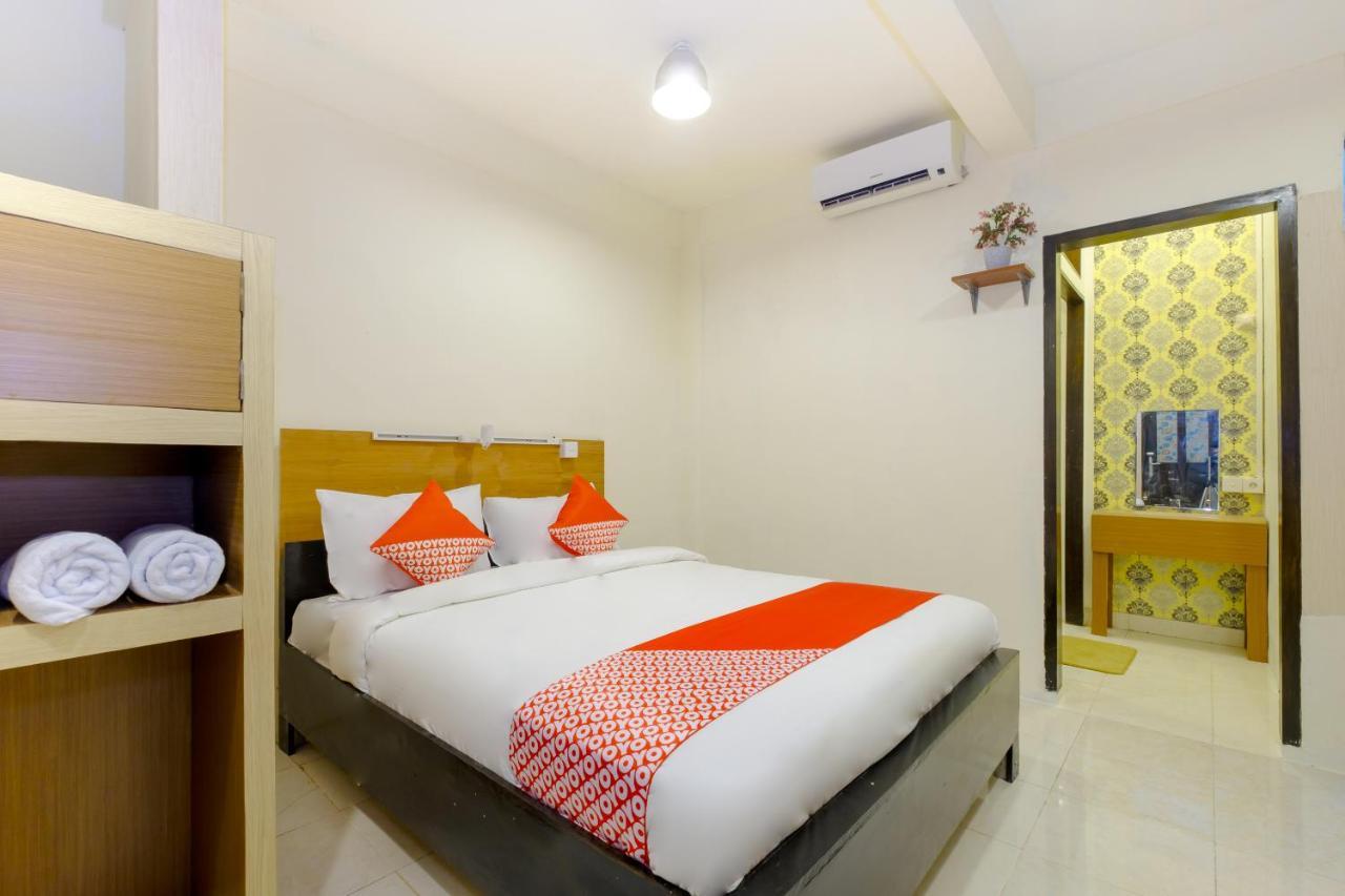 Oyo 3088 Green Valley House Senggigi Exterior foto